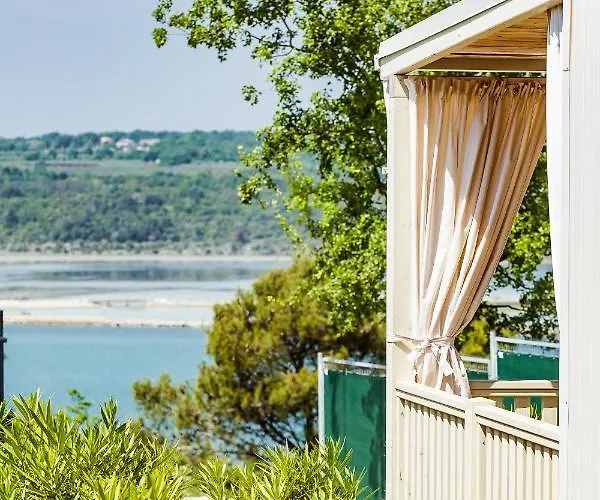Campsite Premium Mobile Homes Istria - Lanterna - Luxury Mobilhome