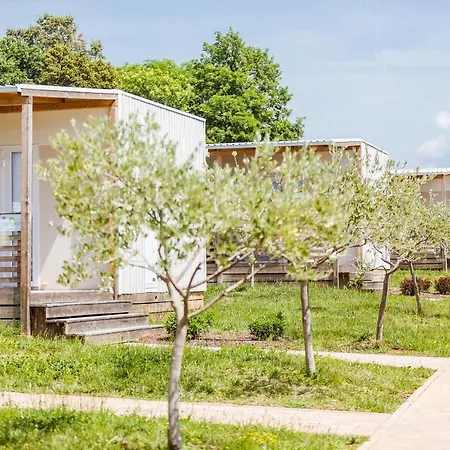 Premium Mobile Homes Istria - Lanterna - Luxury Mobilhome キャンプ場 ポレッチ